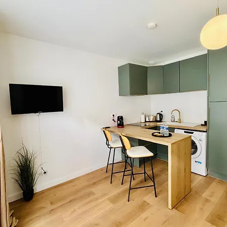 Midori - Bel - Centre * Καλέ